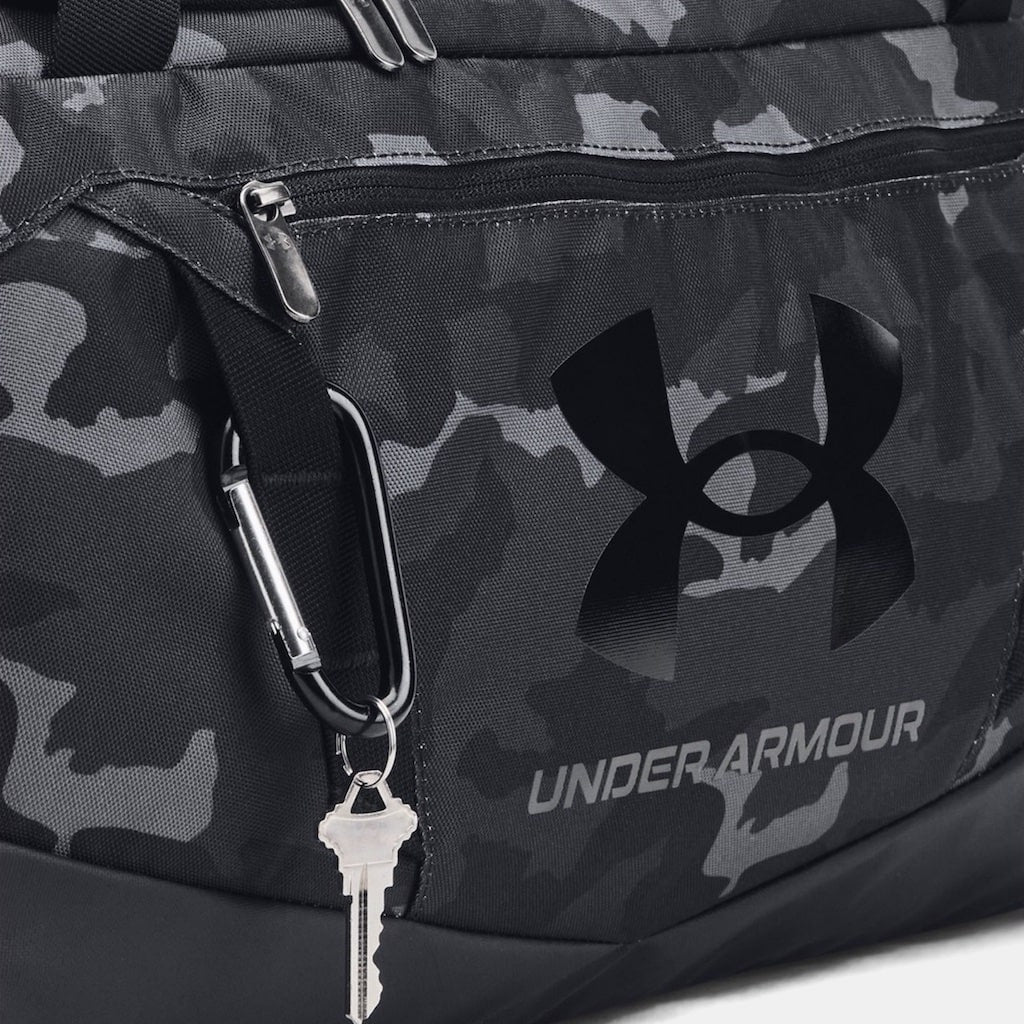 Bolsa de deporte Under Armour Undeniable 5.0 - Negra camuflaje